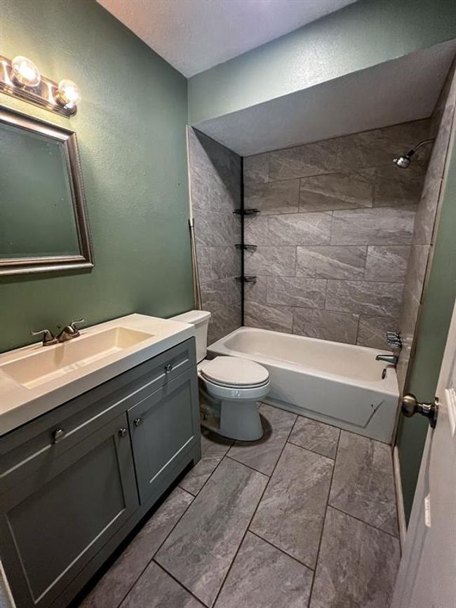 239 Cove View Dr, House other with 3 bedrooms, 2 bathrooms and 2 parking in Trinity TX | Image 12