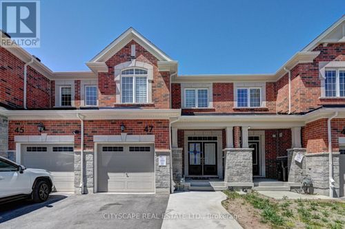 47 Histand Trail, Kitchener, ON, N2R0S2 | Card Image