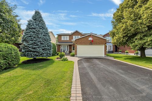 6586 Morningview Street, Orleans - Convent Glen and Area, ON, K1C6N9 | Card Image