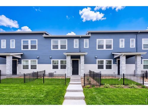 2833 Bear Springs Cir, Longmont, CO, 80503-9081 | Card Image