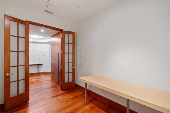 UNIT-301 - 100 3 Rd Ave S, Condo with 2 bedrooms, 2 bathrooms and null parking in Minneapolis MN | Image 13