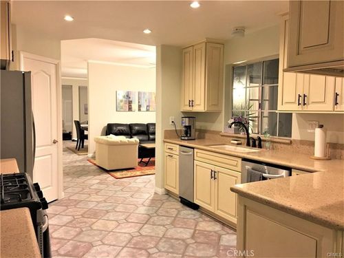 735 Alabama St, Huntington Beach, CA, 92648 | Card Image