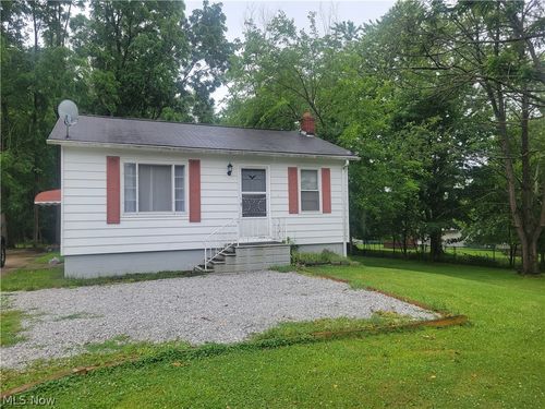 408 Newton St, Tallmadge, OH, 44278-3218 | Card Image
