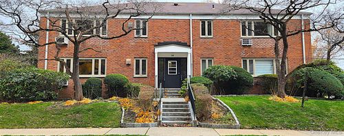 d-54 Lawrence Dr, White Plains, NY, 10603-1505 | Card Image