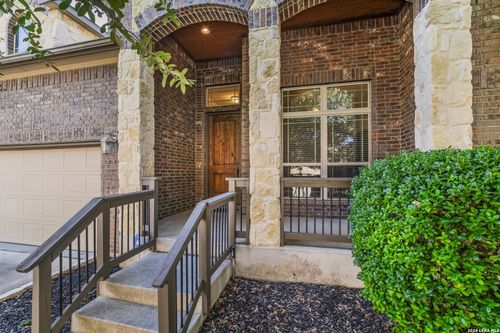 8219 Mystic Chase, Boerne, TX, 78015-6578 | Card Image