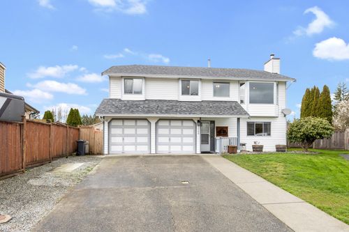 23389 Whippoorwill Ave, Maple Ridge, BC, V2X9L8 | Card Image