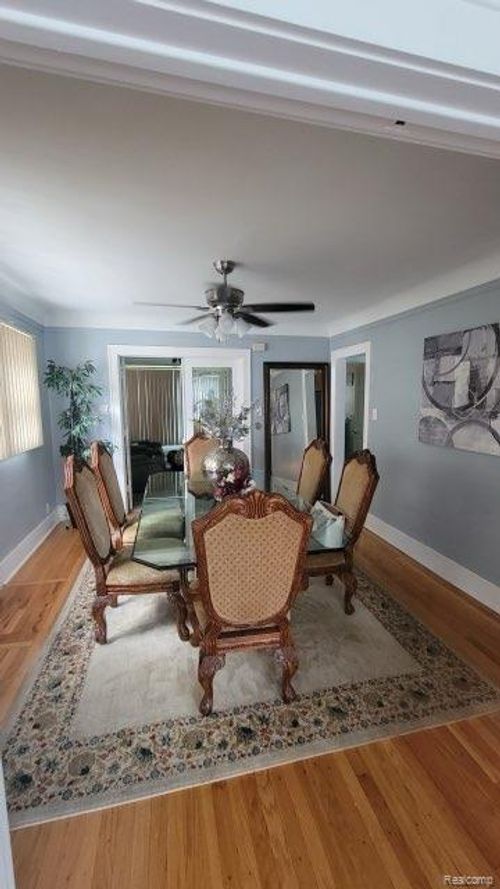 4610 Haverhill St, Detroit, MI, 48224-3520 | Card Image