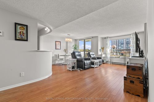unit-407-200 Lafontaine Ave, Vanier, ON, K1L8K8 | Card Image