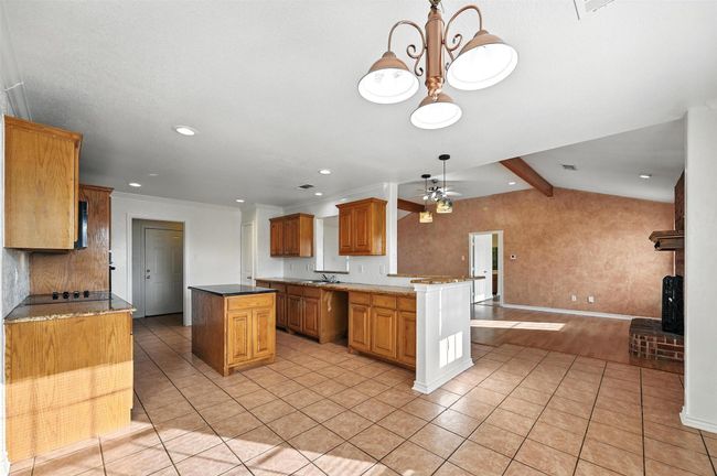 10133 Country View Ln, House other with 3 bedrooms, 2 bathrooms and null parking in Forney TX | Image 10