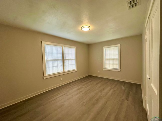 1407 E Us Highway 80, House other with 2 bedrooms, 1 bathrooms and null parking in White Oak TX | Image 18