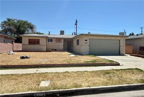 44866 Rodin Ave, Lancaster, CA, 93535-2605 | Card Image