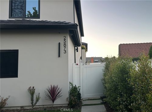 25873 Via Del Sur, Mission Viejo, CA, 92691-4035 | Card Image