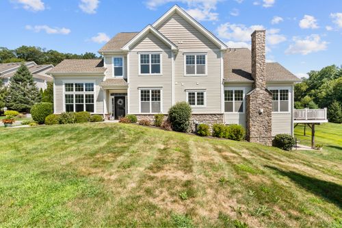 18-18 Winding Trl, Middlebury, CT, 06762-2938 | Card Image