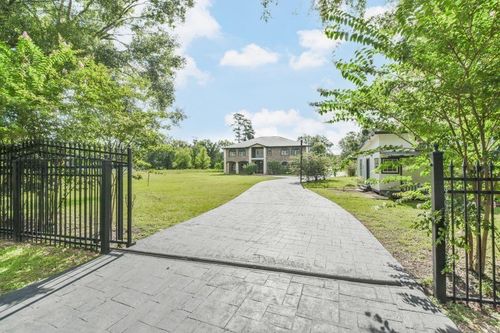 3810 Post Oak Ln, Montgomery, TX, 77316-2378 | Card Image
