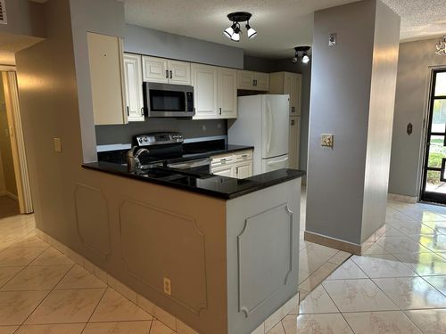 apt-101-14905 Wedgefield Dr, Delray Beach, FL, 33446-1382 | Card Image