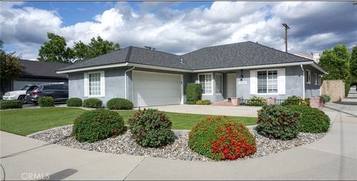 10400 Hanna Ave, Chatsworth, CA, 91311-2016 | Card Image