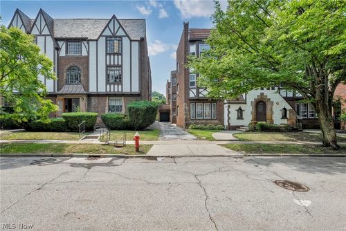 1346 Kenilworth Avenue, Lakewood, OH, 44107 | Card Image