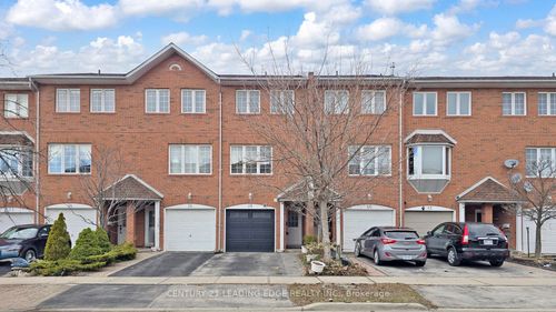 38 Rumi Crescent, North York, ON, M4A2X6 | Card Image
