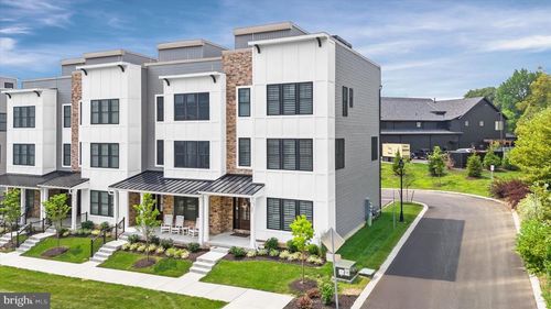 337 Horseshoe Trl, NEWTOWN SQUARE, PA, 19073-2346 | Card Image