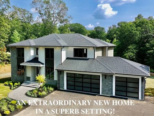 93 Palisades Cir, Stoughton, MA, 02072-3817 | Card Image