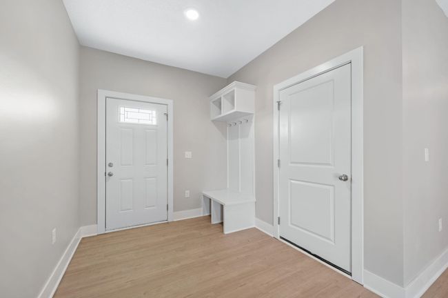9133 E Chris Ct, Home with 3 bedrooms, 2 bathrooms and null parking in Bel Aire KS | Image 4