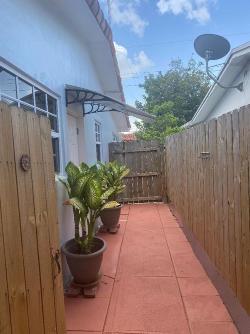6764 Azalea Dr, Miramar, FL, 33023-4859 | Card Image