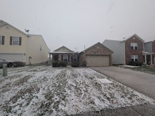 9128 Stones Bluff Pl, Camby, IN, 46113-9464 | Card Image