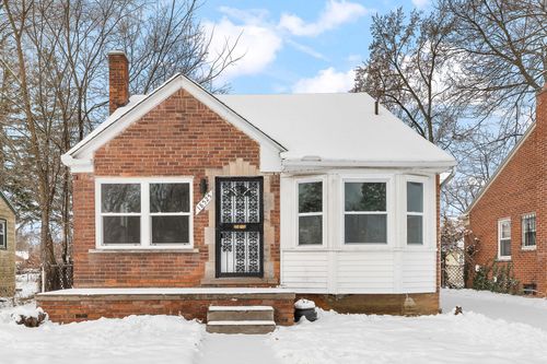 18525 Westmoreland Rd, Detroit, MI, 48219-5001 | Card Image