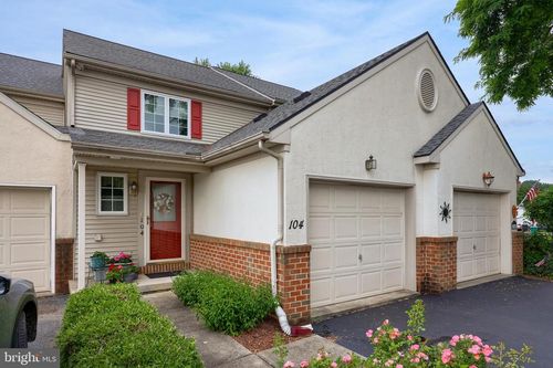 104 Rutledge Ave, LANCASTER, PA, 17601-4366 | Card Image