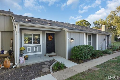 5-55 Schooner Ln, Lake St Louis, MO, 63367-2936 | Card Image