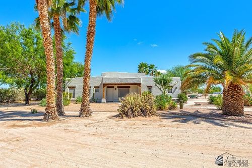 28318 E County 14th St, Wellton, AZ, 85356-6543 | Card Image