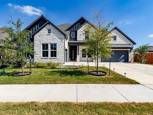 129 Low River Ln, Georgetown, TX, 78628-3082 | Card Image