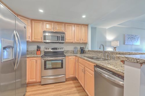 apt-1k-14 Lockwood Dr, Charleston, SC, 29401-1127 | Card Image