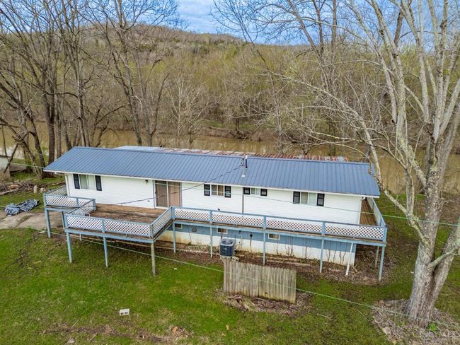 467 Waggoner Riffle Rd, House other with 2 bedrooms, 1 bathrooms and null parking in West Union OH | Image 12