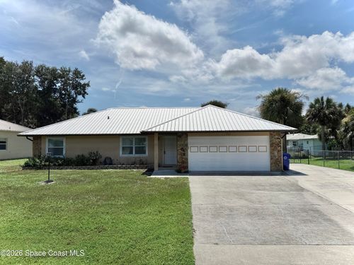 757 Beard Ave, SEBASTIAN, FL, 32958-4811 | Card Image