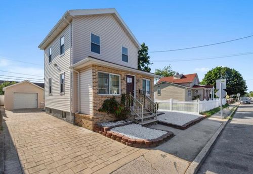 257 Biltmore Ave, Elmont, NY, 11003-1538 | Card Image