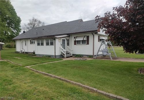13970 Lincoln Ave, Newcomerstown, OH, 43832-9074 | Card Image