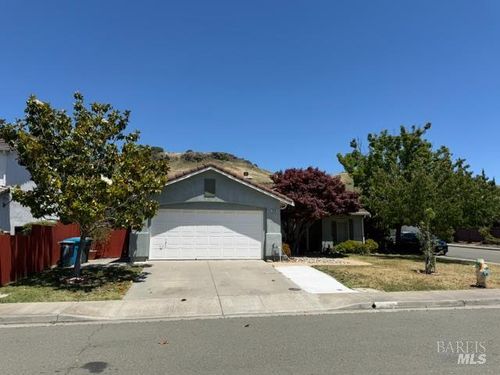 5366 Chenin Blanc Pl, Vallejo, CA, 94591-6305 | Card Image