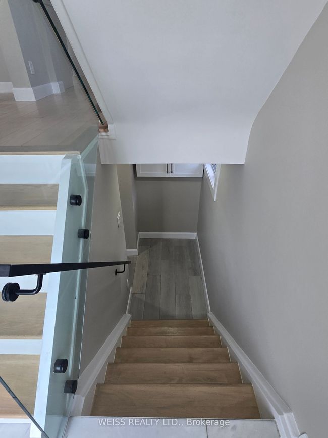 14 Snowood Crt, House attached with 3 bedrooms, 2 bathrooms and 4 parking in North York ON | Image 14