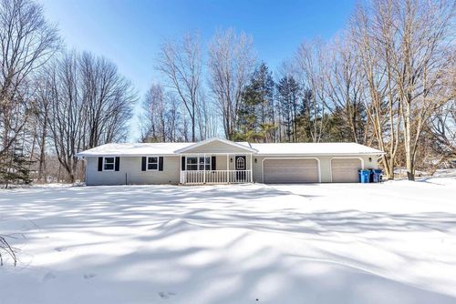 2801 Meadow Flower Lane, SUAMICO, WI, 54313 | Card Image