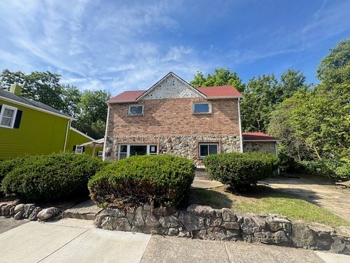 916 Innisfallen Ave, Springfield, OH, 45506-1957 | Card Image