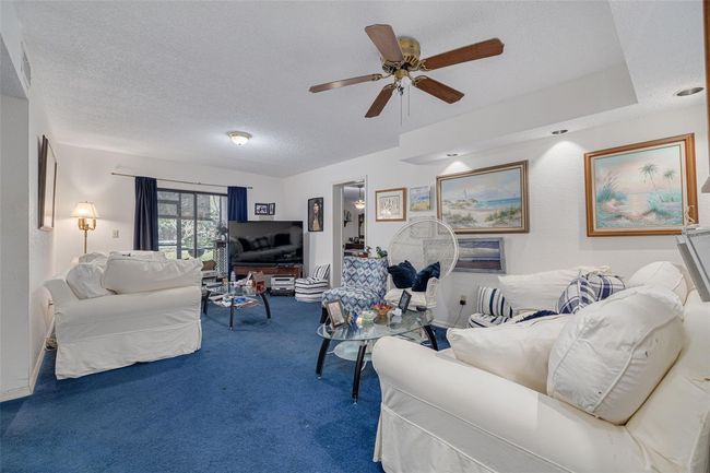 APT-505 - 11800 Park Blvd, Condo with 3 bedrooms, 2 bathrooms and null parking in Seminole FL | Image 4
