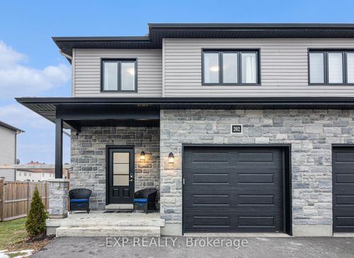 202 Bourdeau Blvd, Limoges, ON, K0A2M0 | Card Image