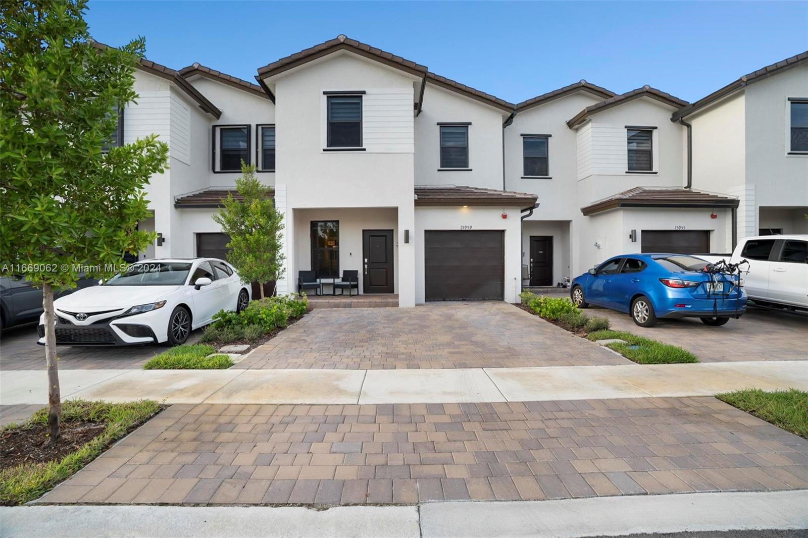 2nd St, Pembroke Pines, FL 33027
