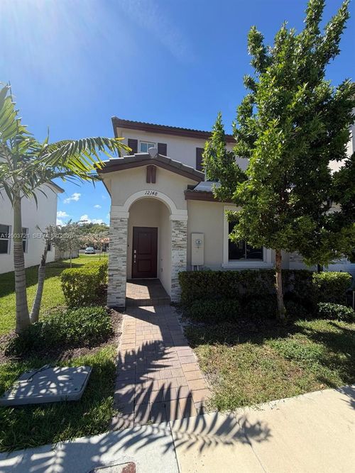 12148-12148 Nw 24th Pl, MIAMI, FL, 33167-1484 | Card Image