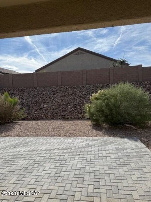 493 W Weldon Street, Corona de Tucson, AZ, 85641 | Card Image