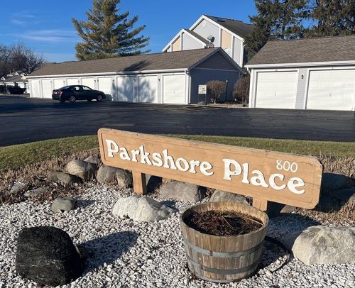 apt-b4-800 E Arthur St, Warsaw, IN, 46580-3061 | Card Image