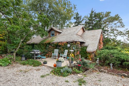 701 E 7th St, Lockport, IL, 60441-3772 | Card Image