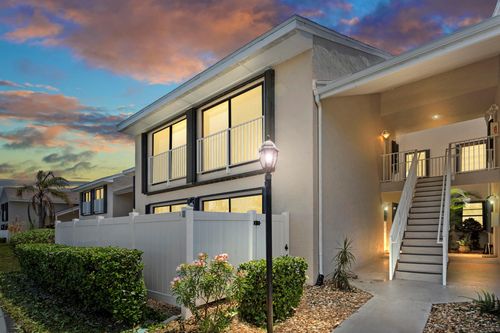 8205-3209 S Lakeview Cir, Hutchinson Island, FL, 34949-8857 | Card Image