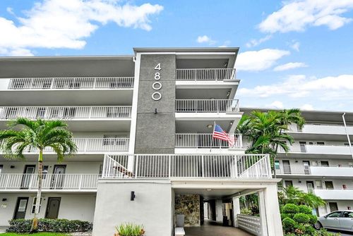 apt-210-4800 Hillcrest Ln, Hollywood, FL, 33021-7848 | Card Image